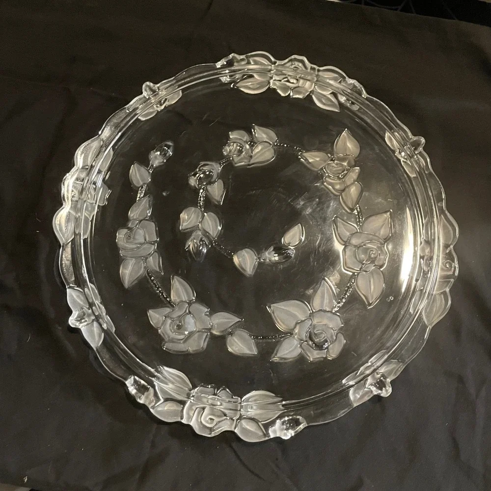 VTG Bella Rosa Mikasa Elegant Glass Cake Plate Serving Platter with‎ Rose Design
